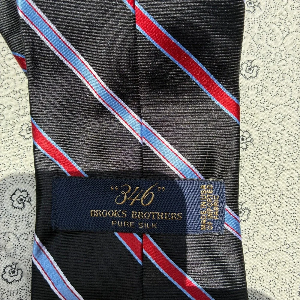 Brooks Brothers 346 Mens Silk Tie Black Red Blue Striped Repp Necktie USA Made